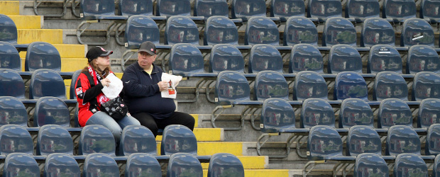 Warten auf das Los. Foto: Stefan Krieger.