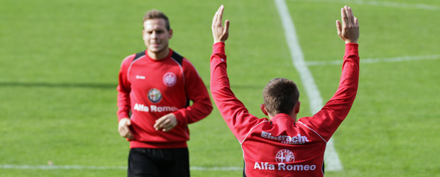 Hartes Traing am Stadtwald - Sebastian Rode nicht im Bild. Foto: Stefan Krieger.