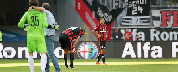 Eintracht hat den Blues. Foto: Stefan Krieger.