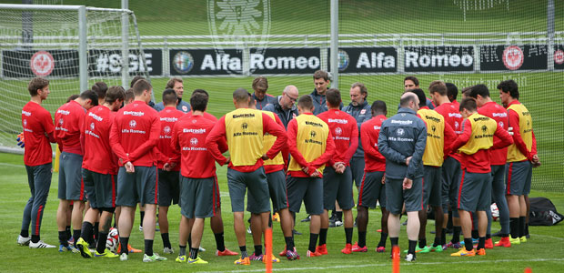 Ansprache mit Trainer. Foto: Stefan Krieger.