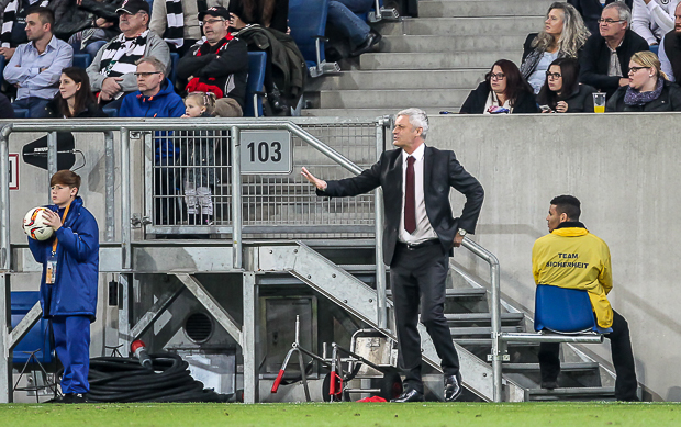 Armin Veh verordnet Sicherheit. Foto: Stefan Krieger.