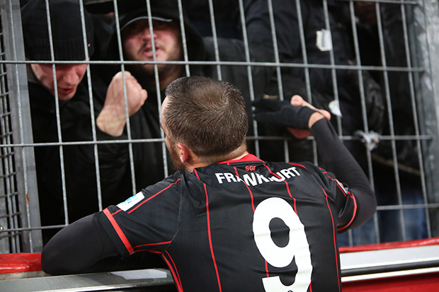 Haris Seferovic. Stark im Trikot verschenken. Foto: Stefan Krieger.