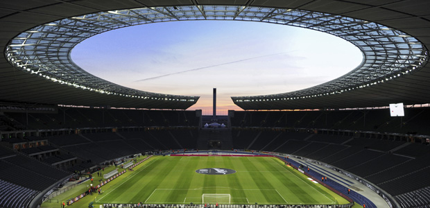 Der Himmel über Teilen Berlins. Foto: dpa.